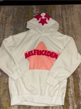 Aelfric Eden White Hoodie with Pink Star and Coral Accent